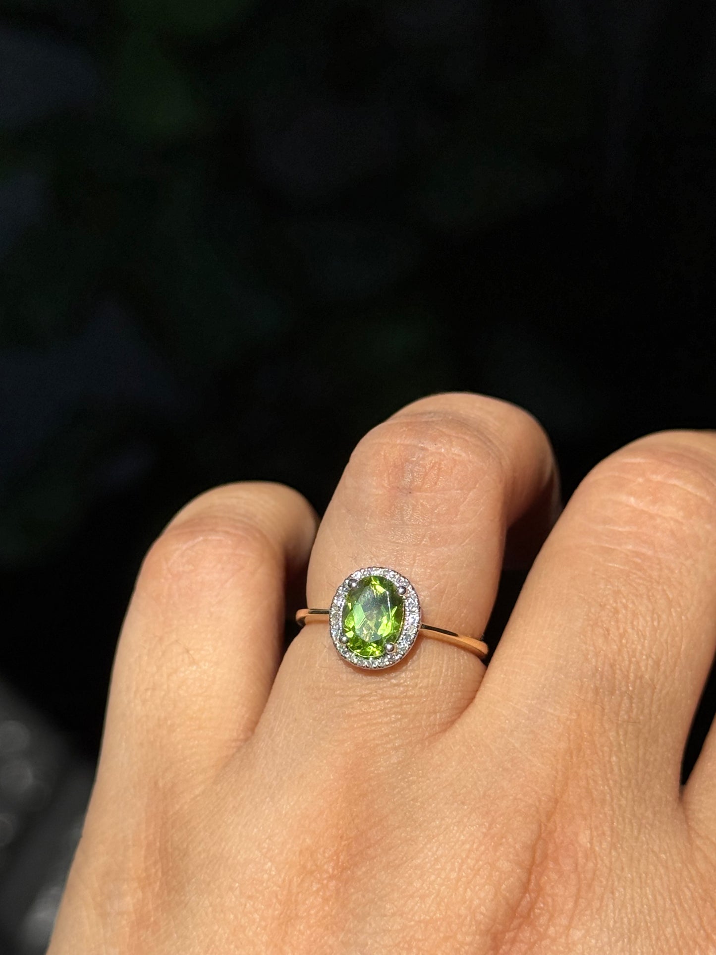 14k peridot and diamond ring