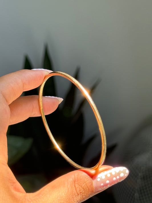 14k Solid rounded Bangle,2.5” in diameter