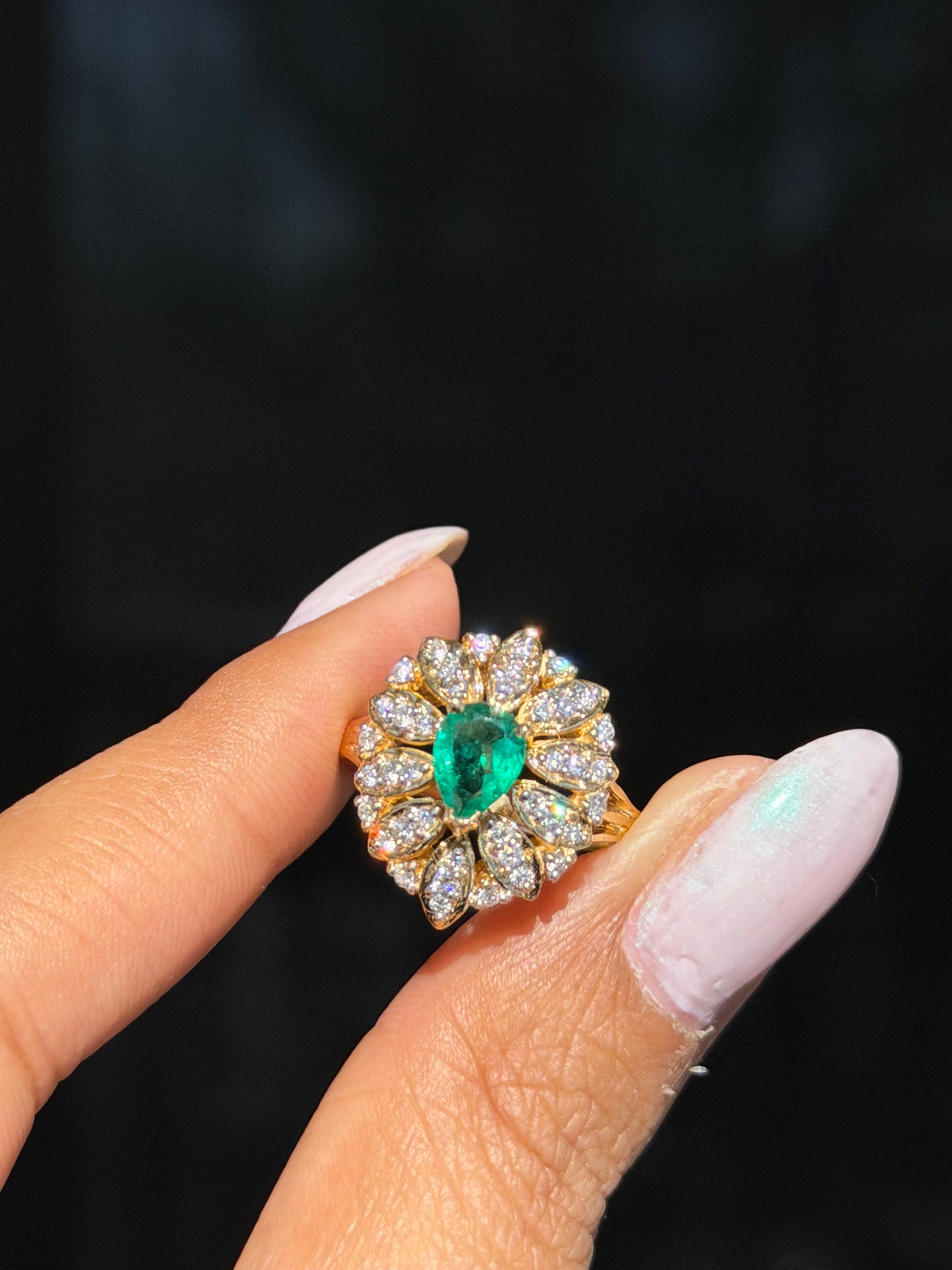 14k Colombian emerald and diamond ring