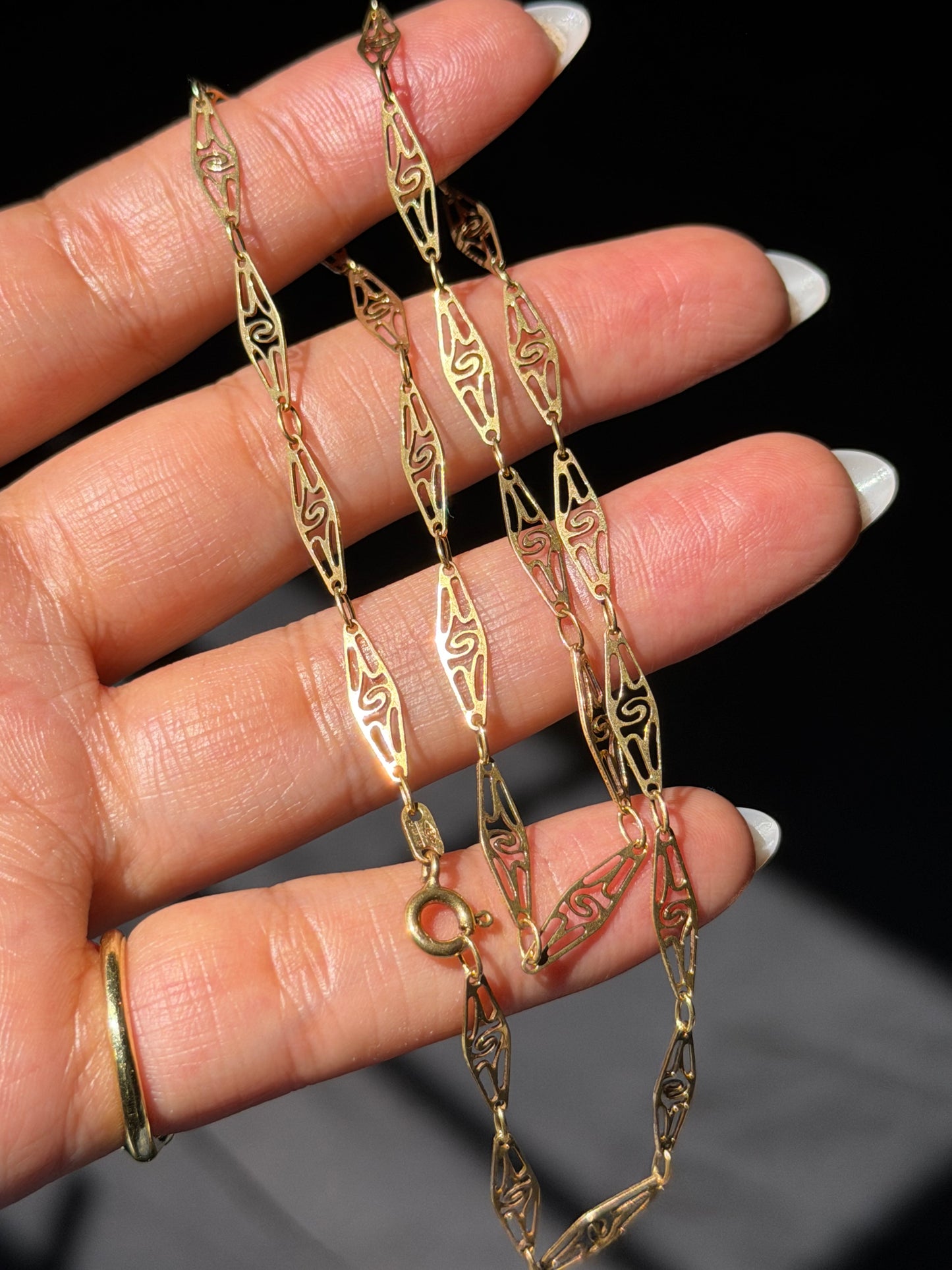 vintage 18k Italian filigree link chain