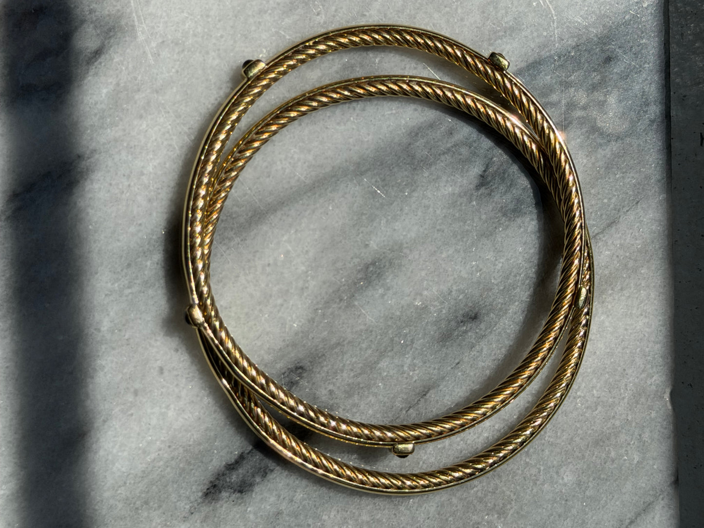 D Y Cable 18k twisted bangles ✨
