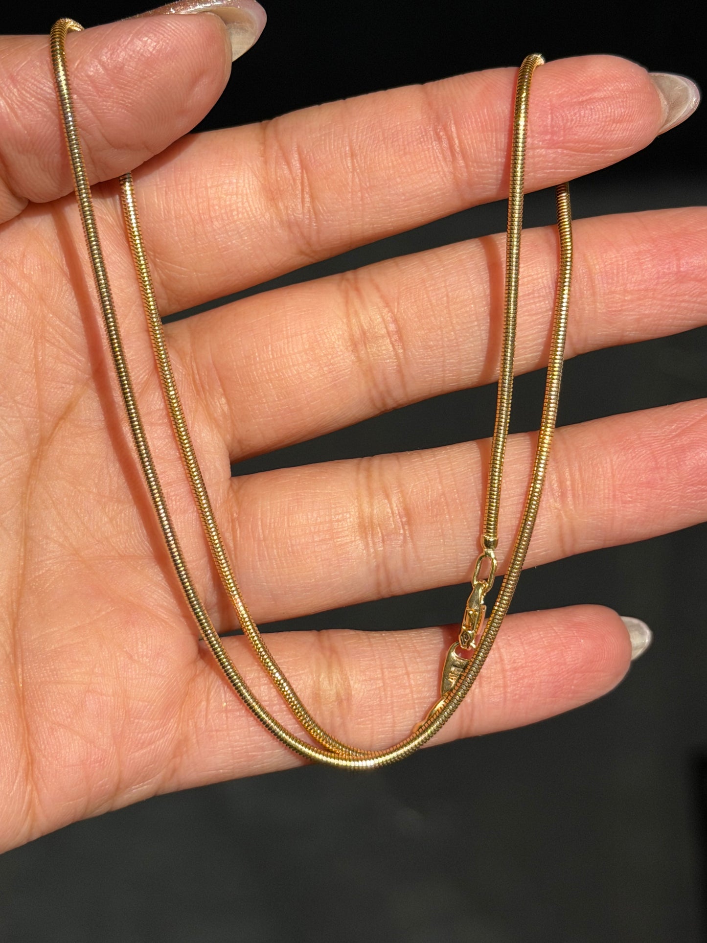 18k Rounded snake chain by UnoAerre