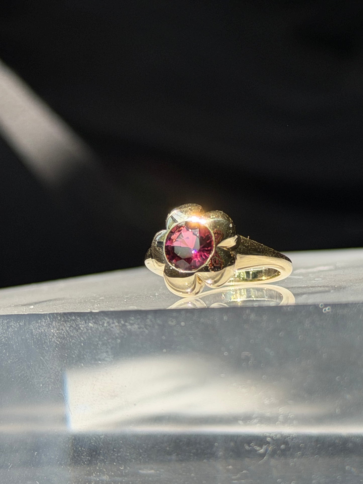 Bloom Pinky Signet