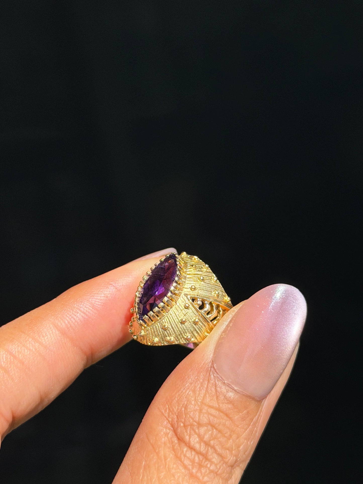 Vintage 14k chunky marquise Amethyst Ring ✨💜
