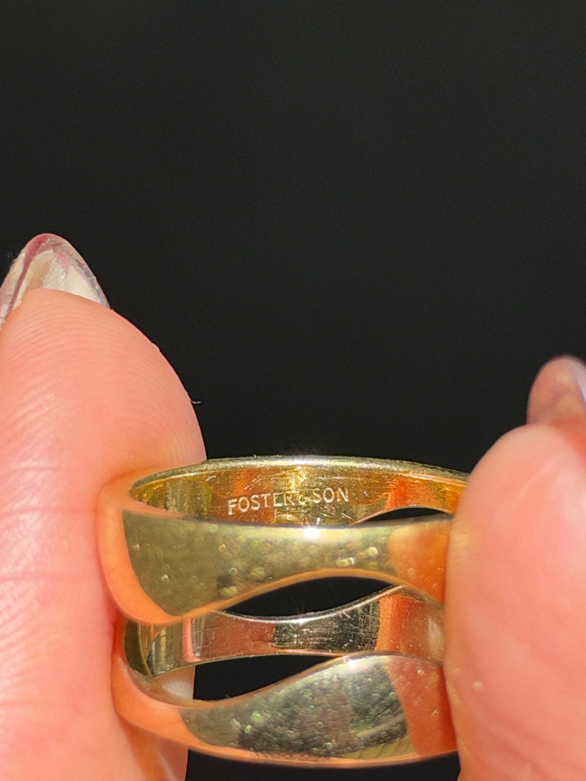 18k Foster & Son curved bands
