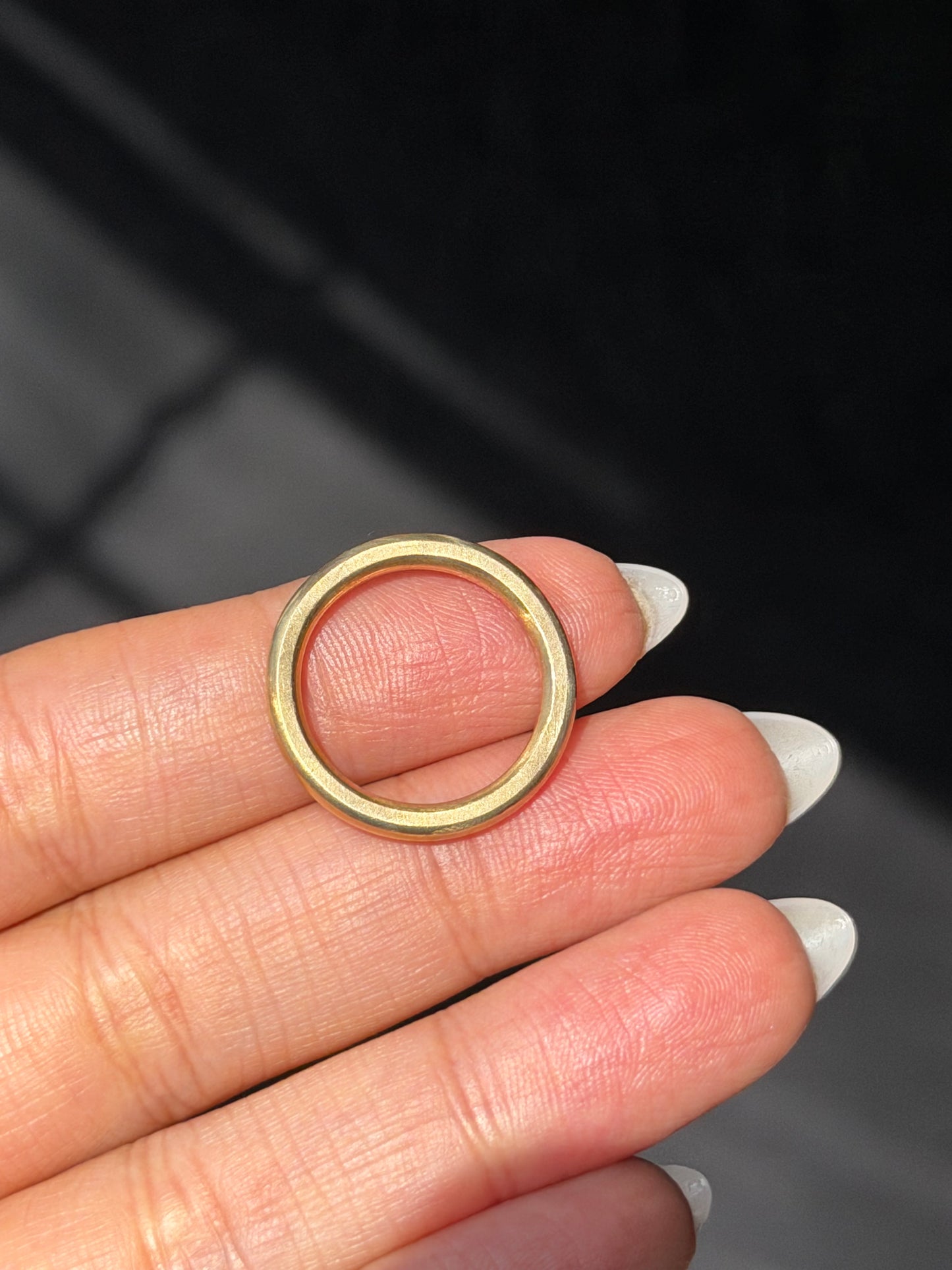 18k buttery solid band