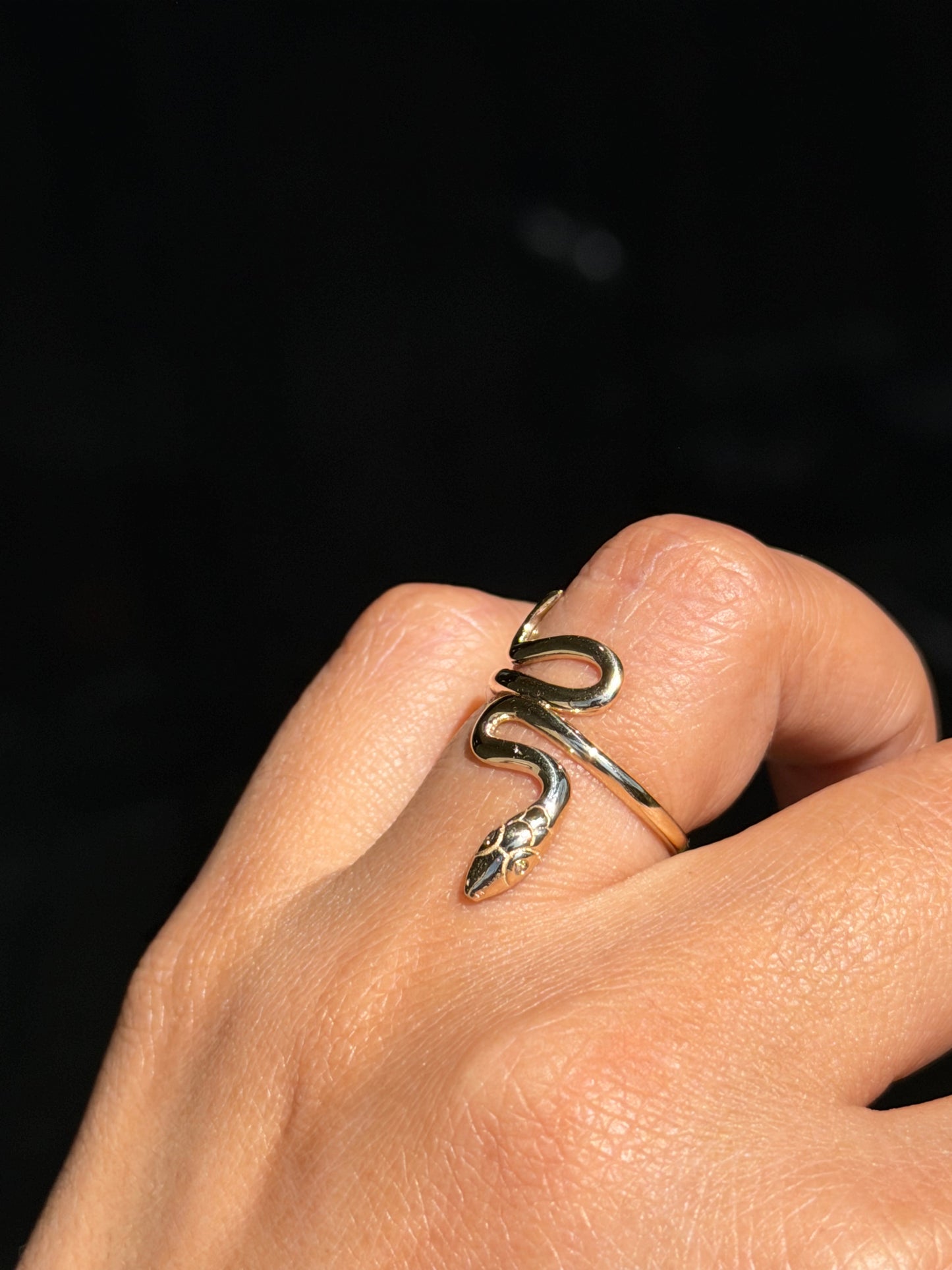 14k snake ring with diamonds eyes