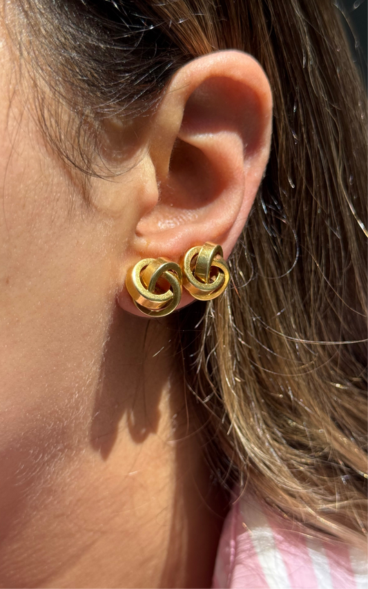 Vintage Chunky 14k knotted earrings
