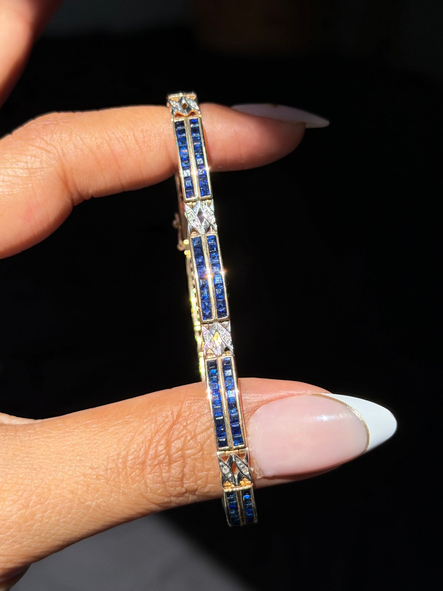 14k yellow gold Vintage sapphire and diamond bracelet ✨💙