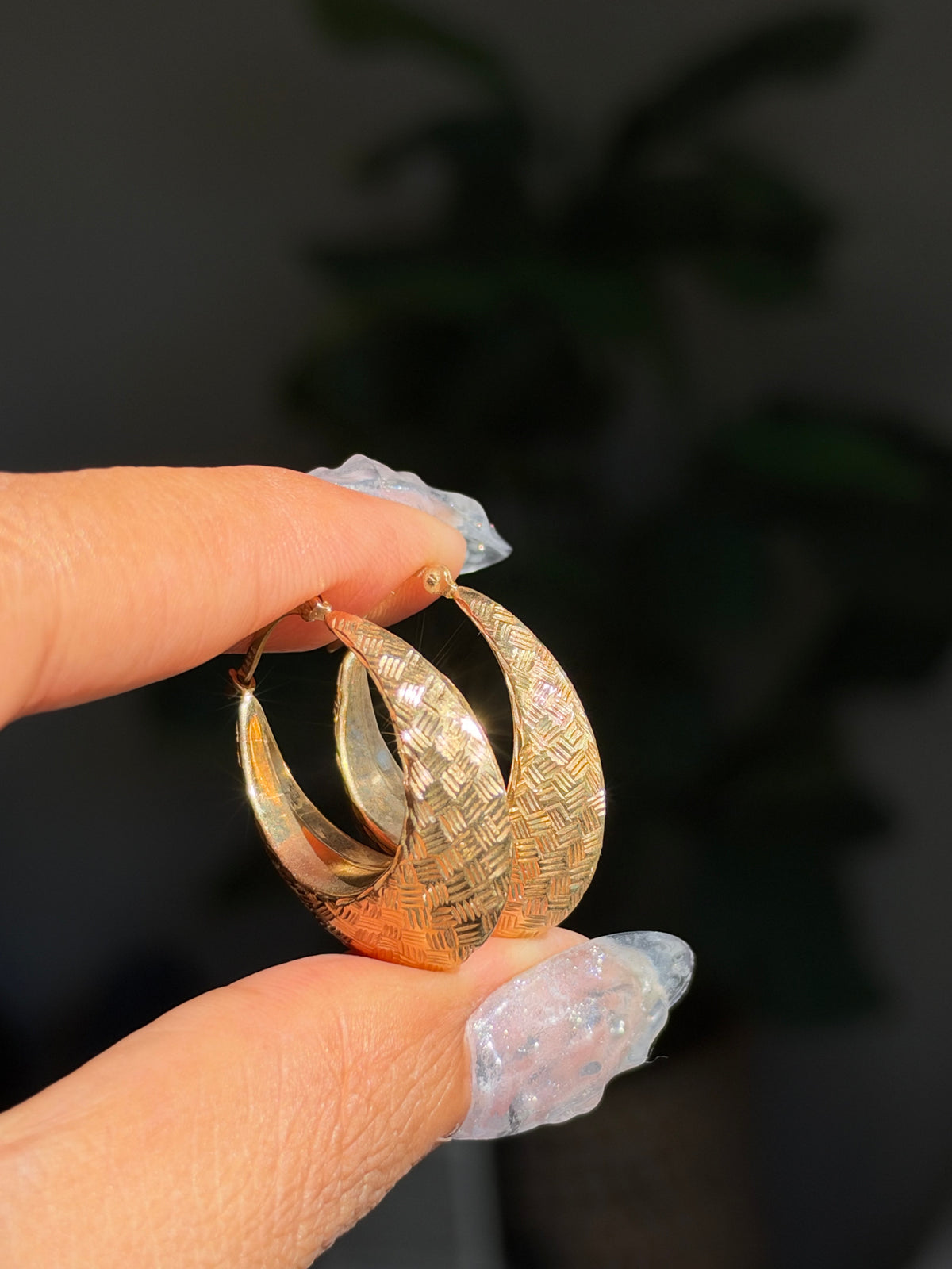 14k etched oval hoop earrings