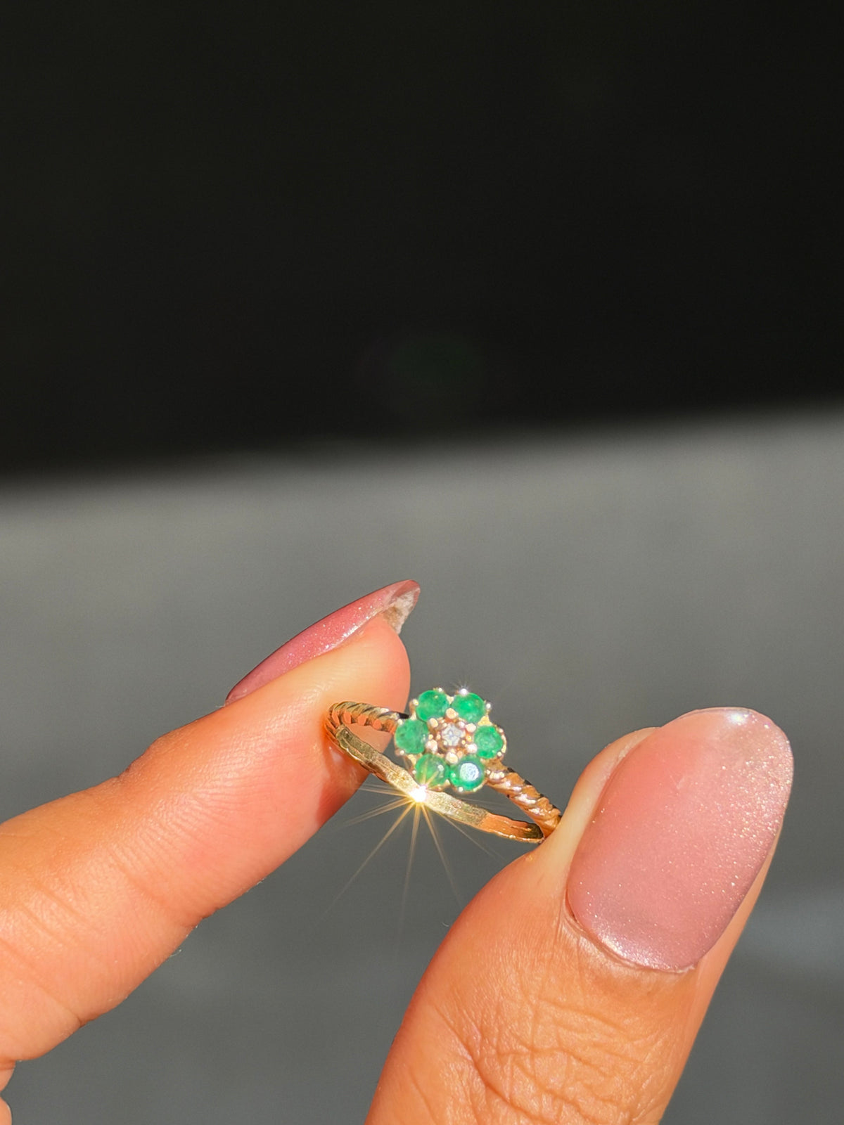 14k emerald flower ring