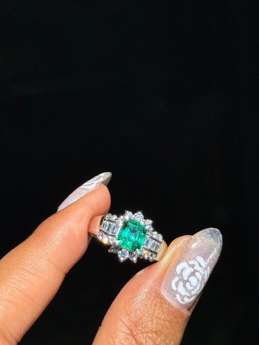 PT850 platinum Colombian emerald and diamond ring