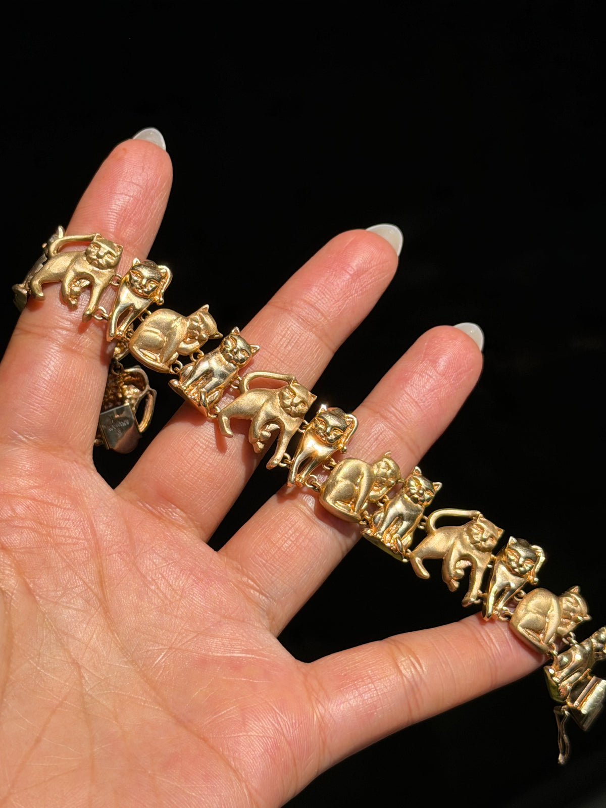 14k Ardian Cat Motif bracelet 🐈‍⬛