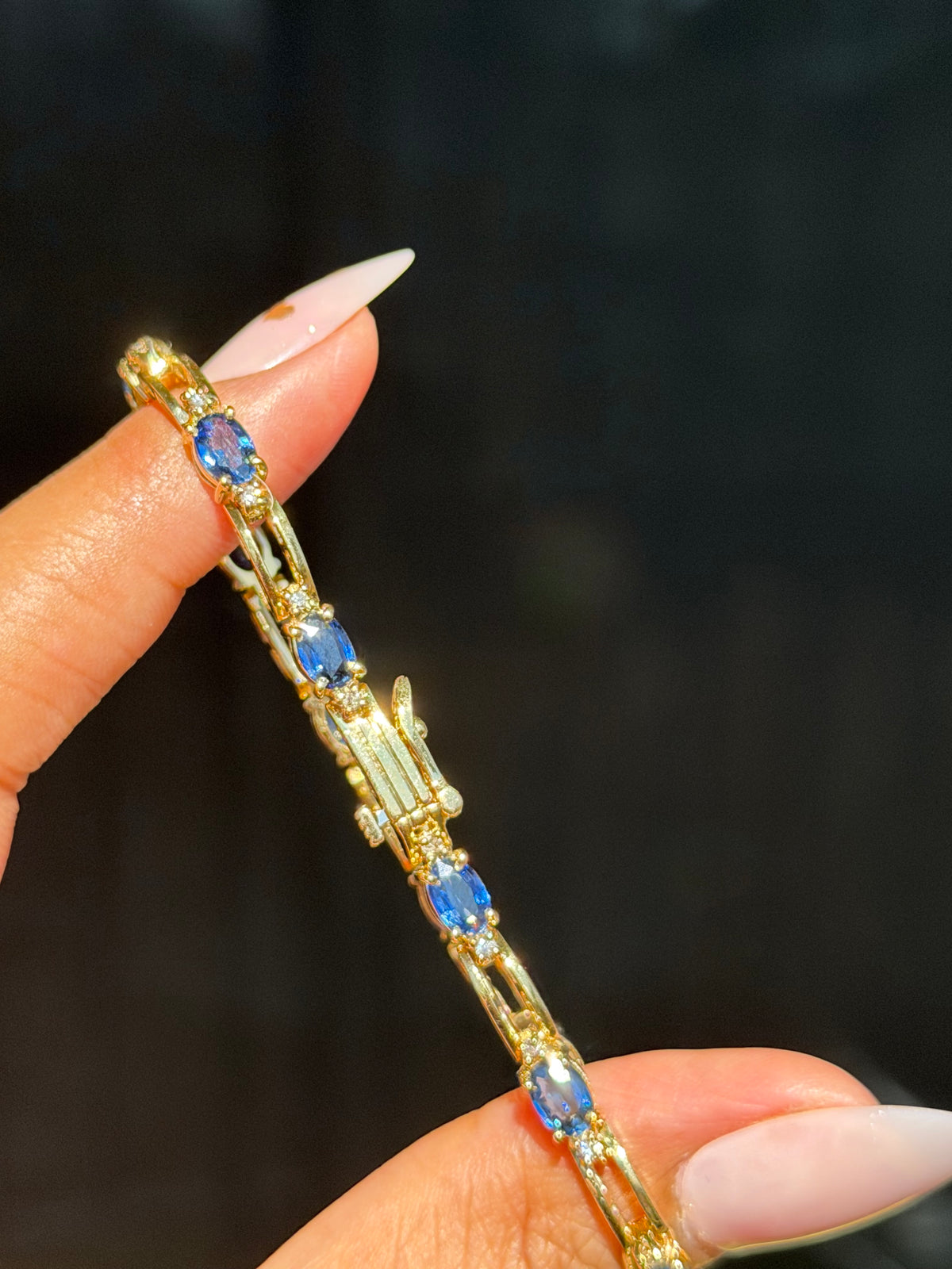 14k sapphire and diamonds bracelet