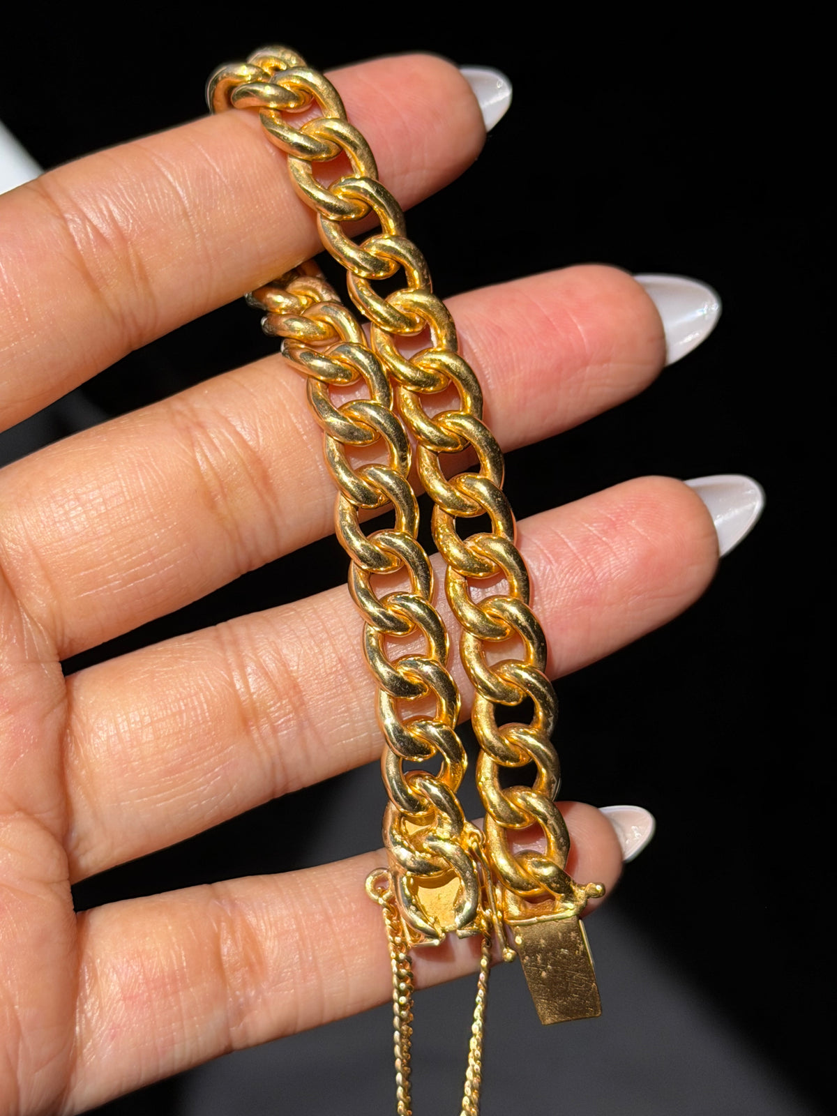 vintage 18k rounded curb bracelet