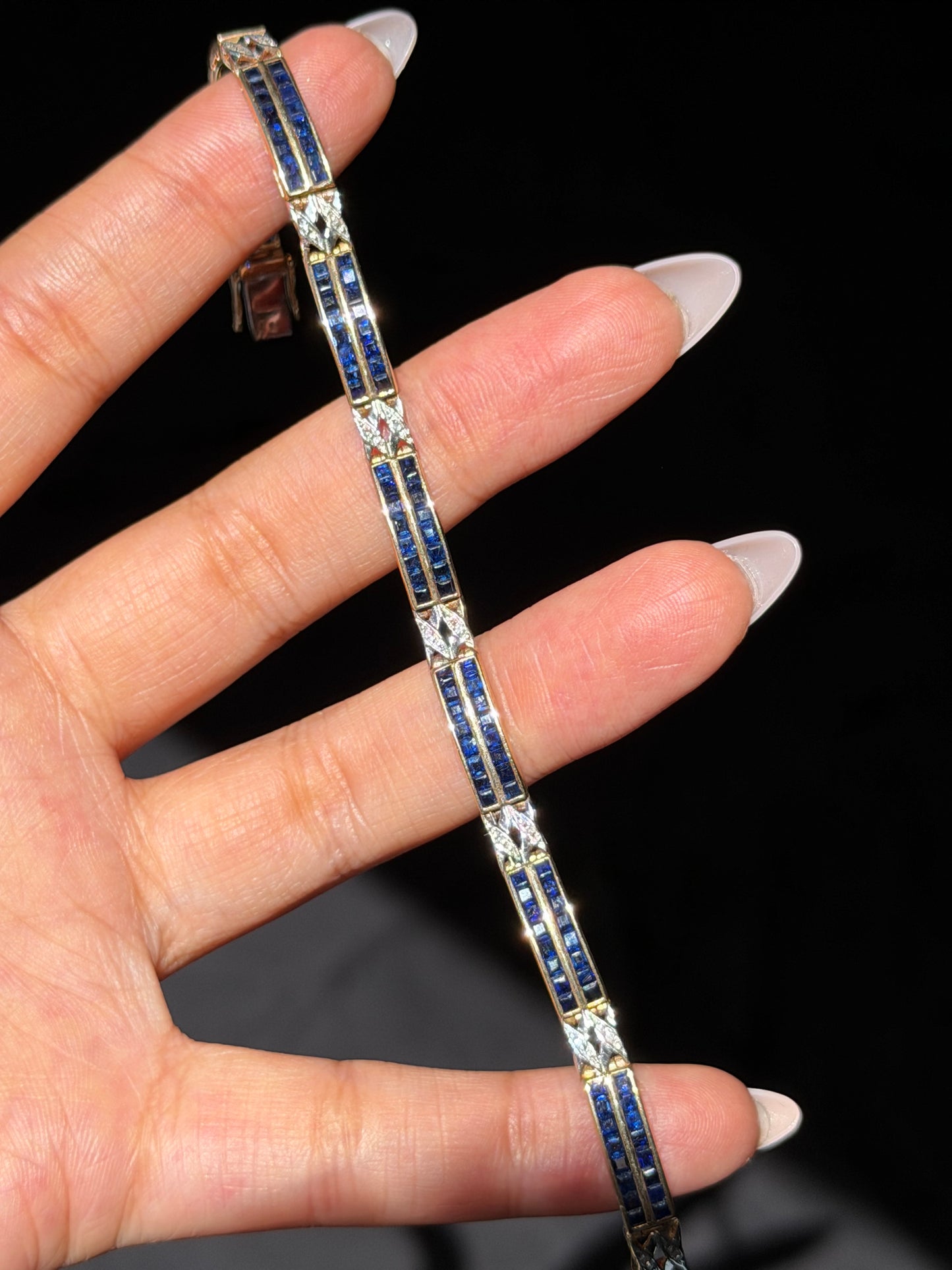 14k yellow gold Vintage sapphire and diamond bracelet ✨💙