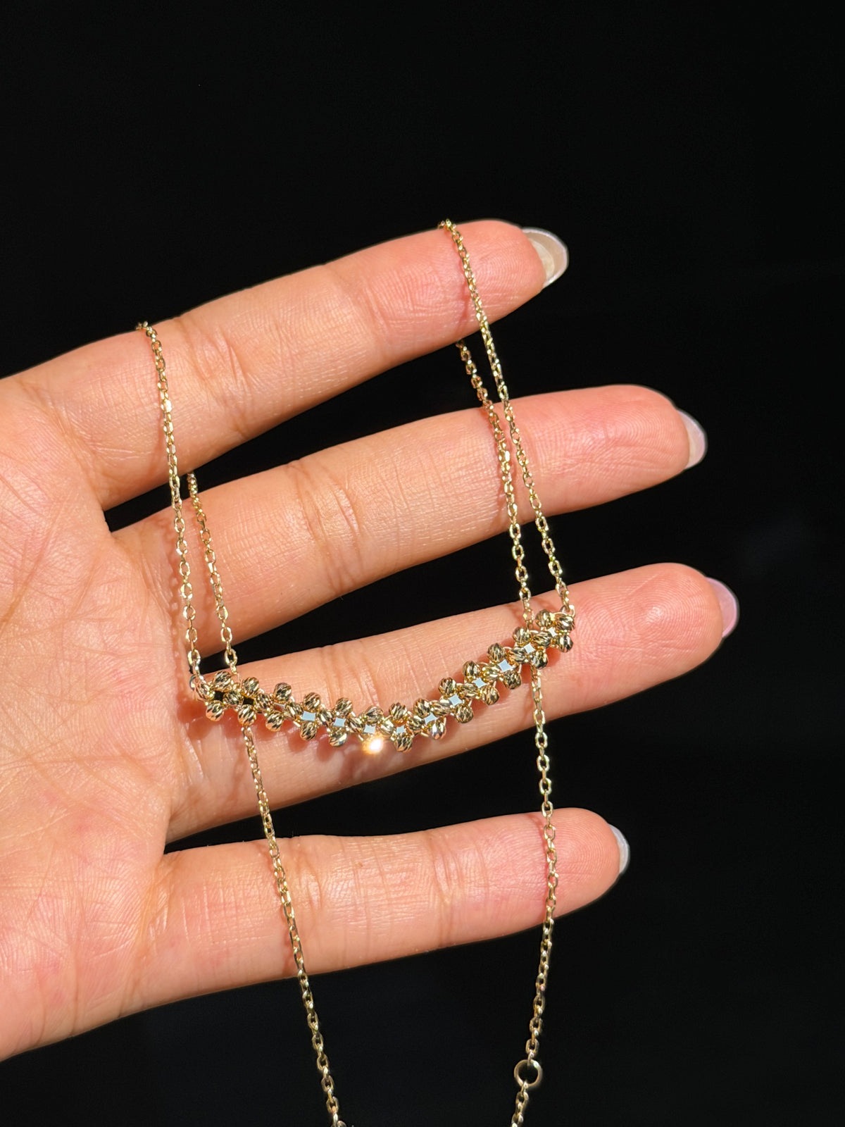 14k V necklace