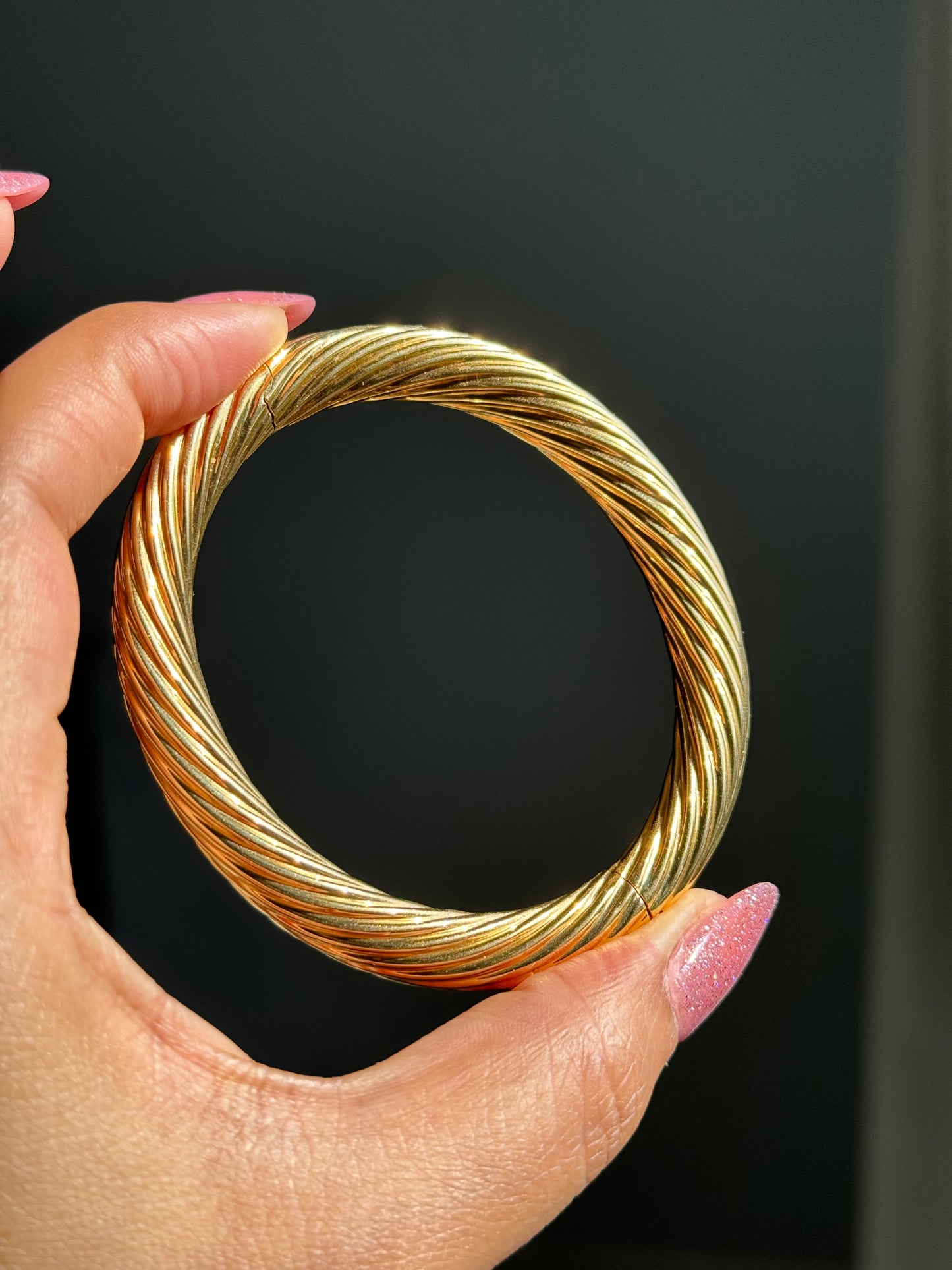 18k chunky twisted hinged bangle