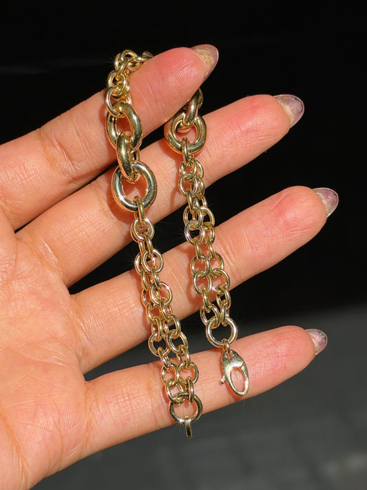 Chunky 14k Italian oval link bracelet✨