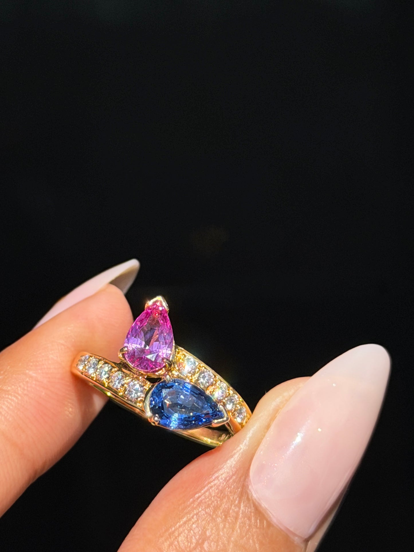 For Brianna 18k toi et moi pink and blue sapphire ring