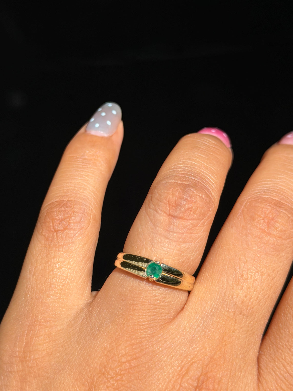 14k emerald band