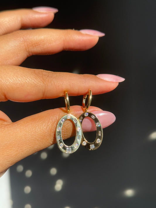 (For Emily )14k yellow gold dangle diamonds oval hoop earrings