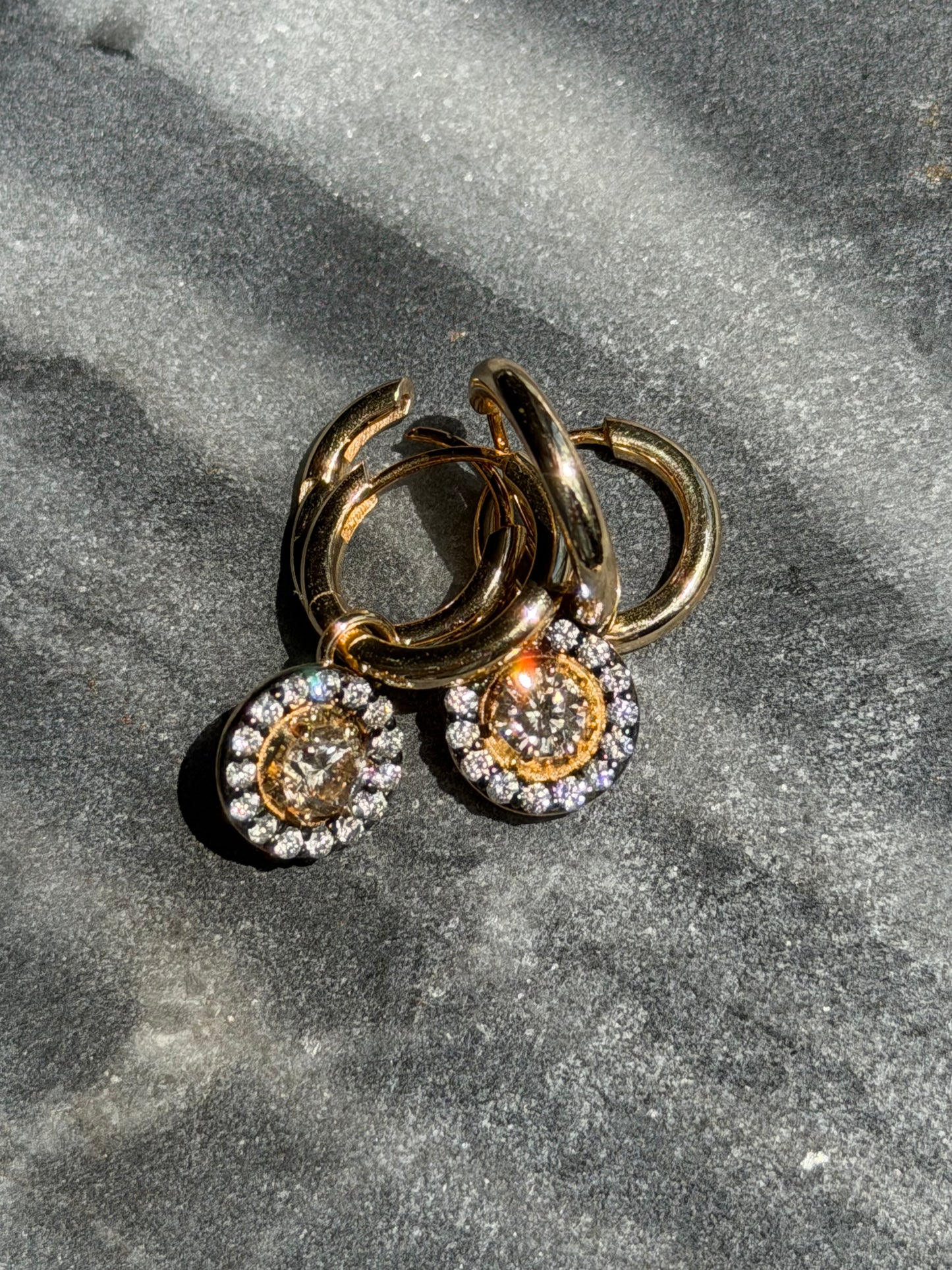 Halo Drip Diamond Huggies