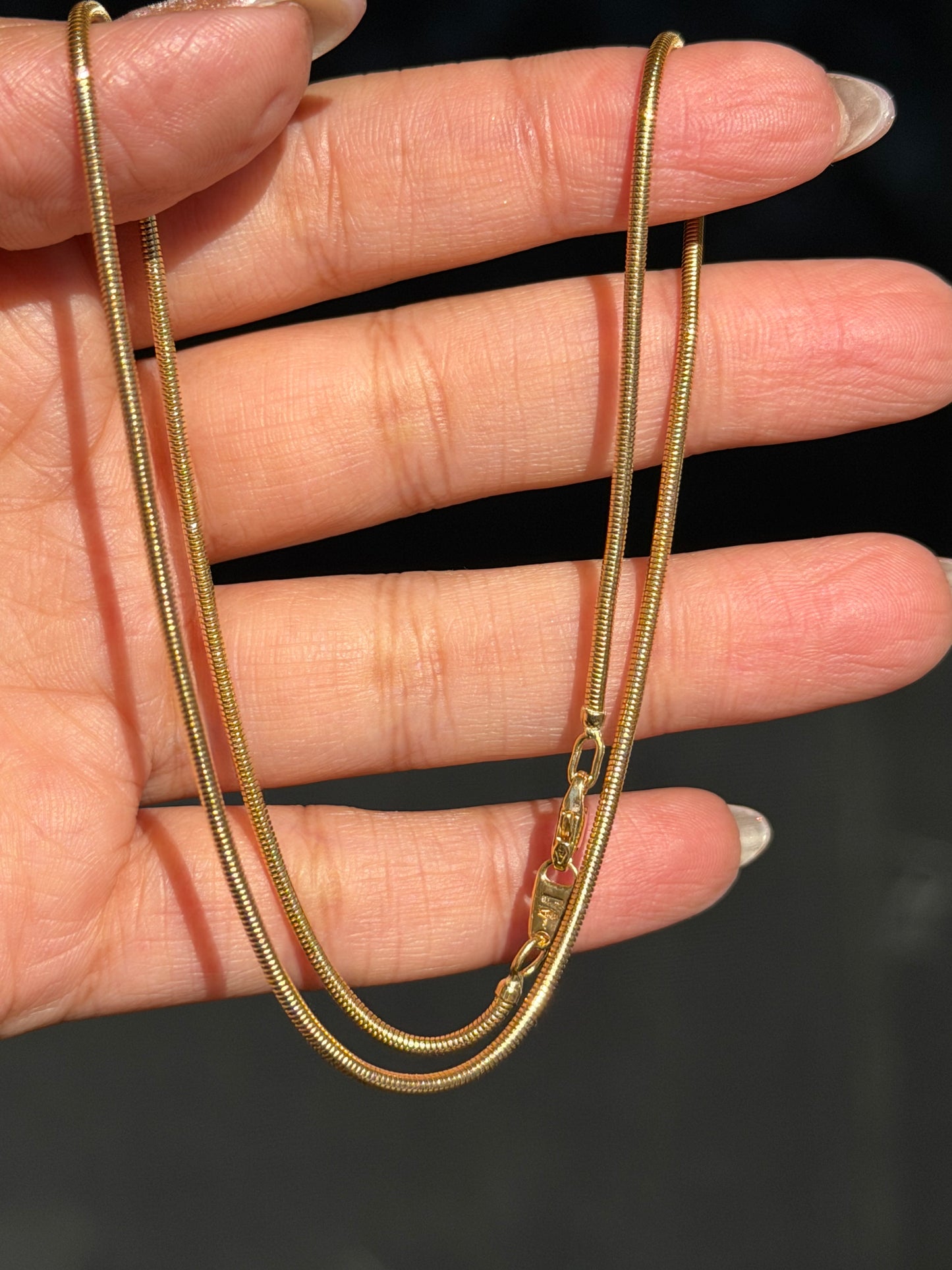 18k Rounded snake chain by UnoAerre