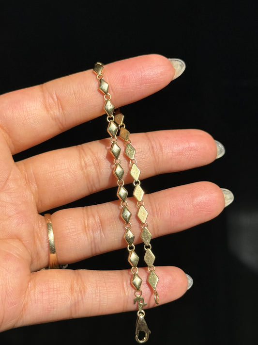 18k Italian geometric diamond shape bracelet