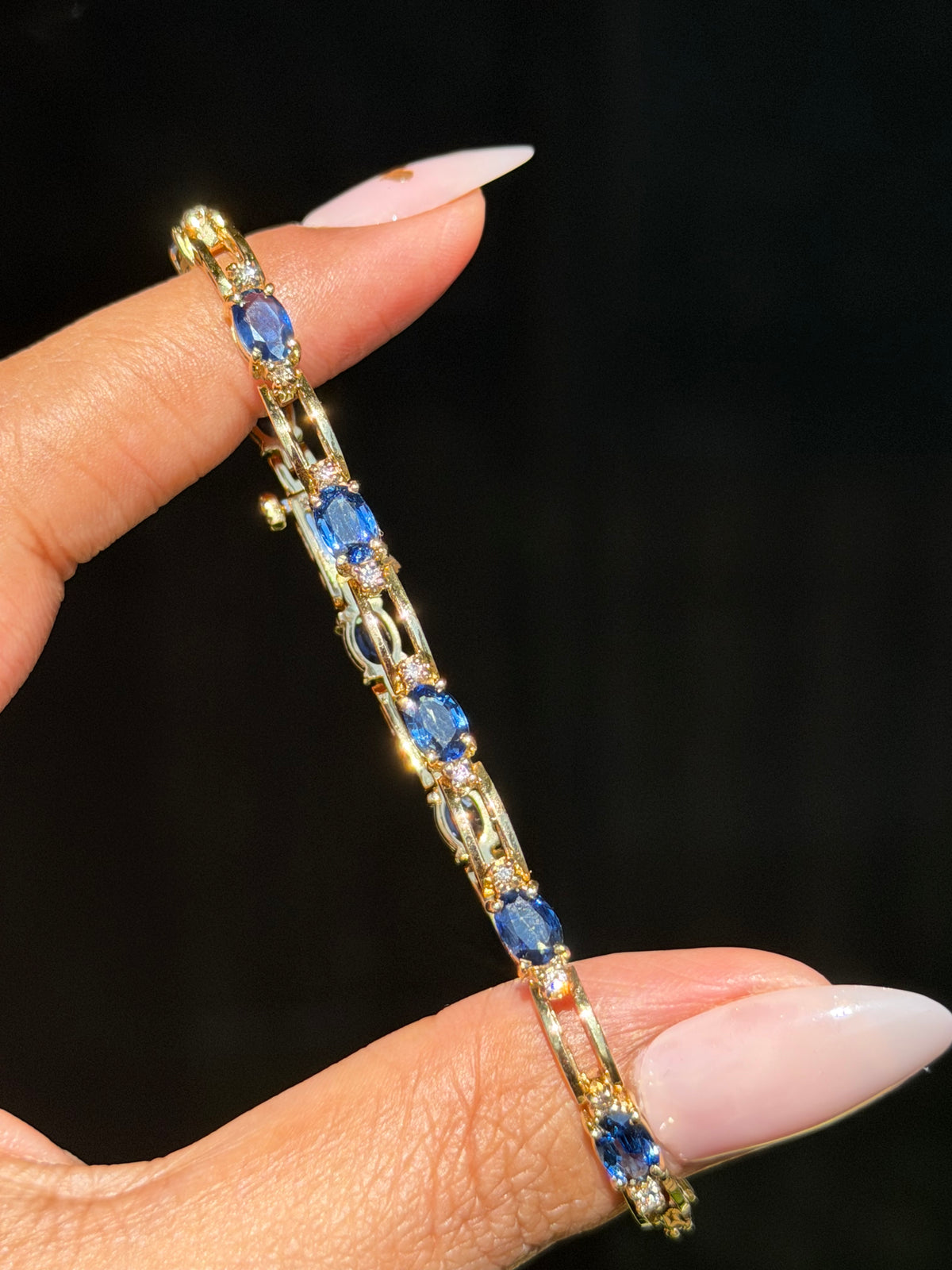 14k sapphire and diamonds bracelet