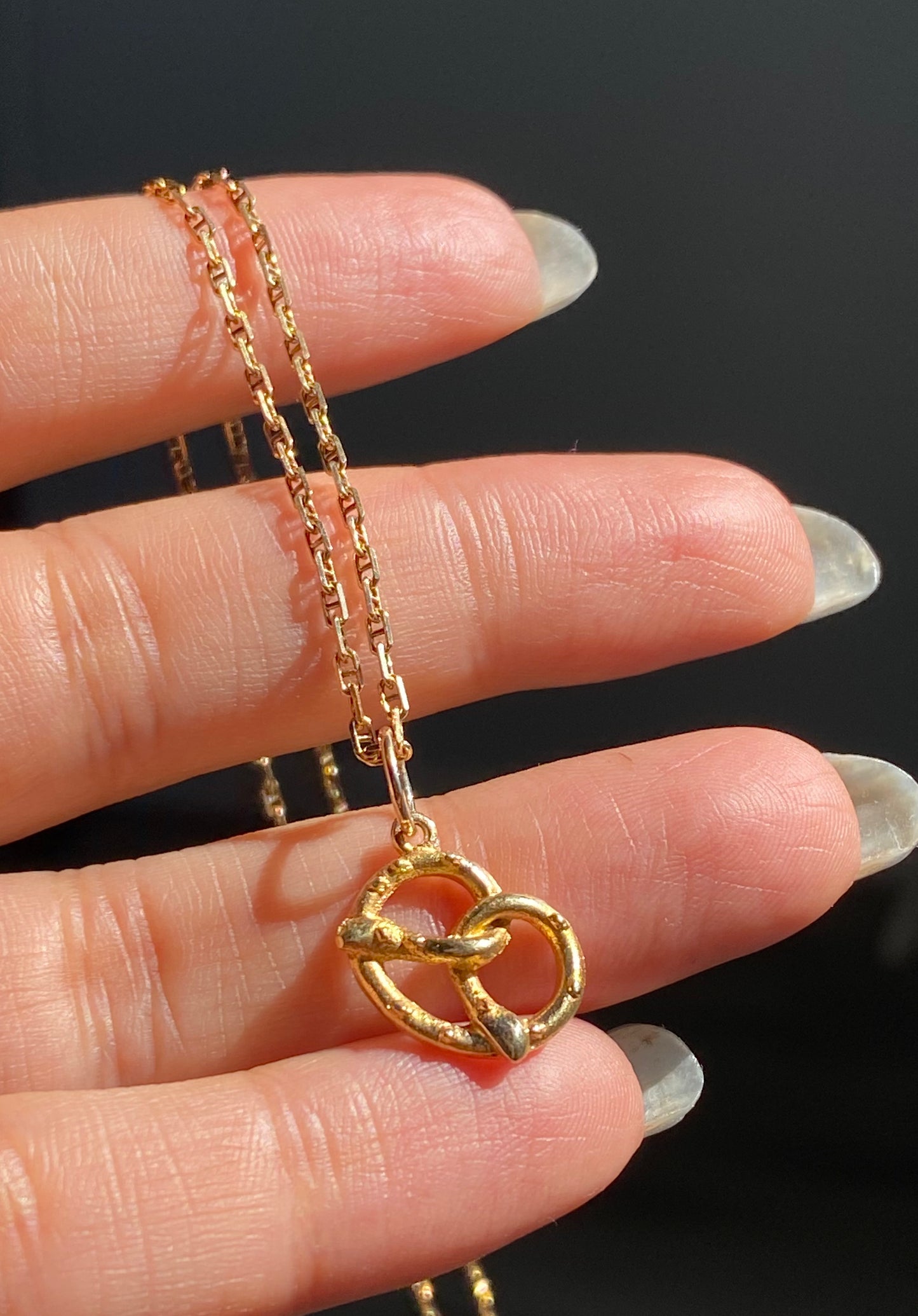 14k pretzel charm