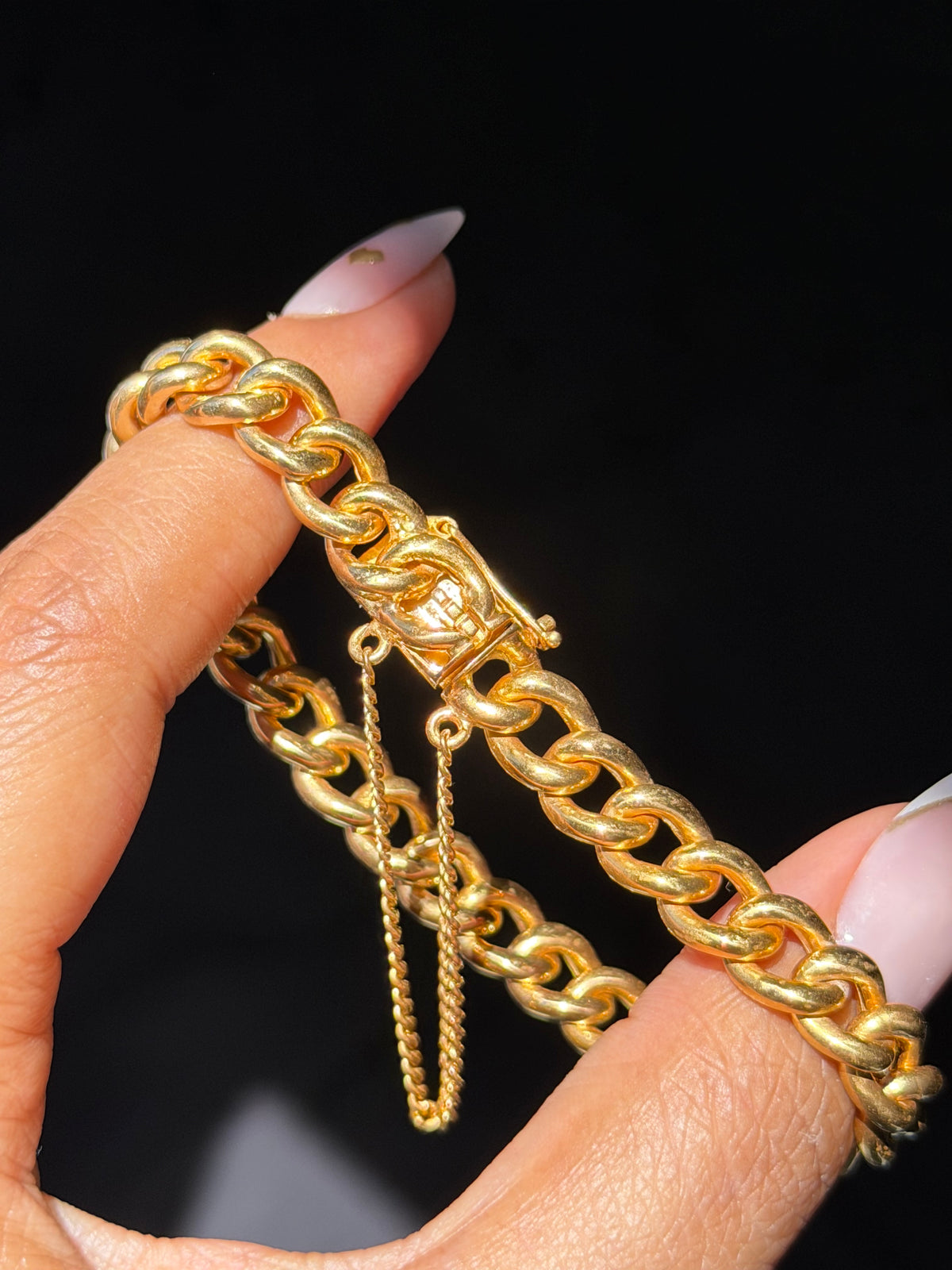 vintage 18k rounded curb bracelet