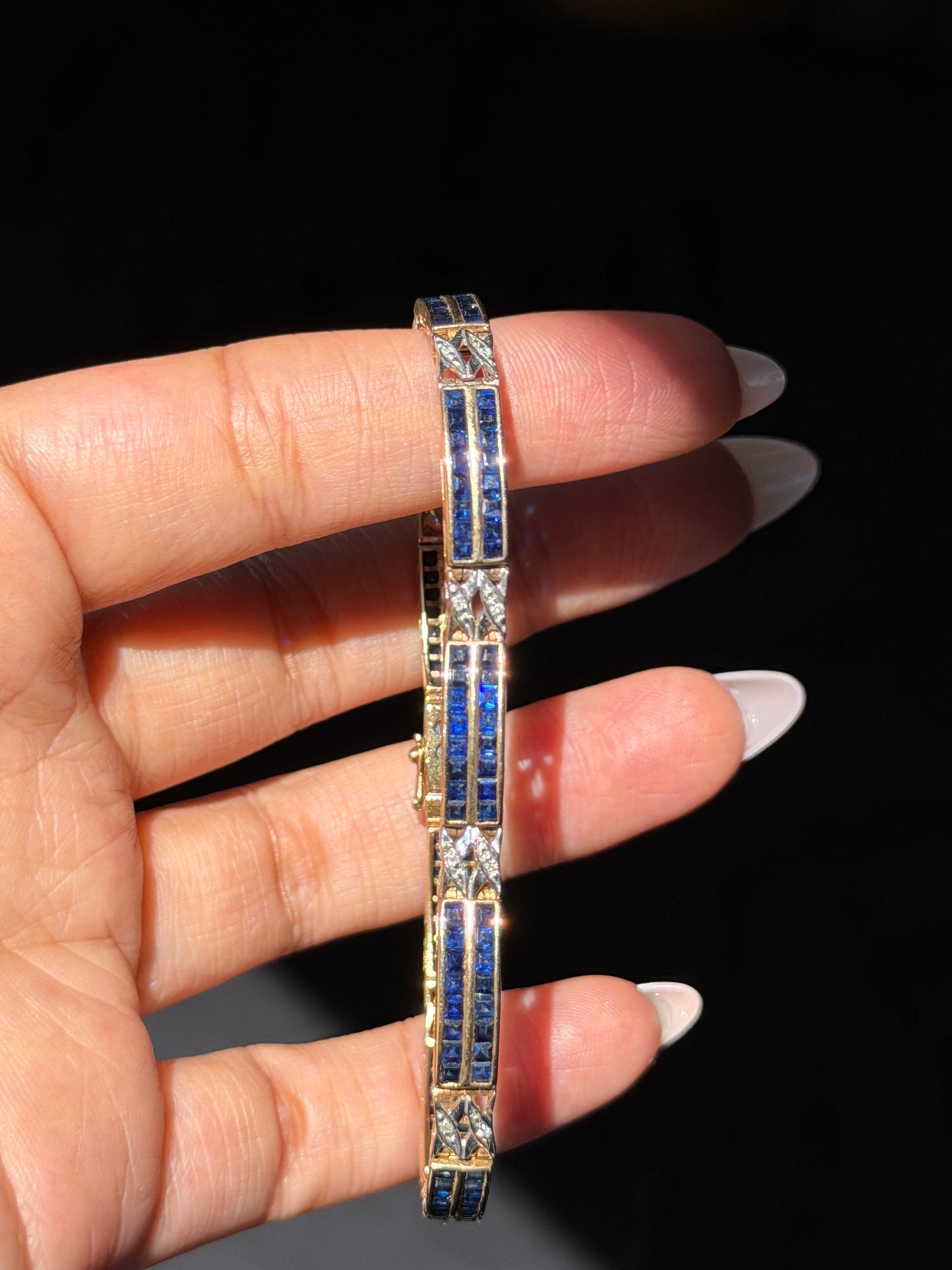14k yellow gold Vintage sapphire and diamond bracelet ✨💙