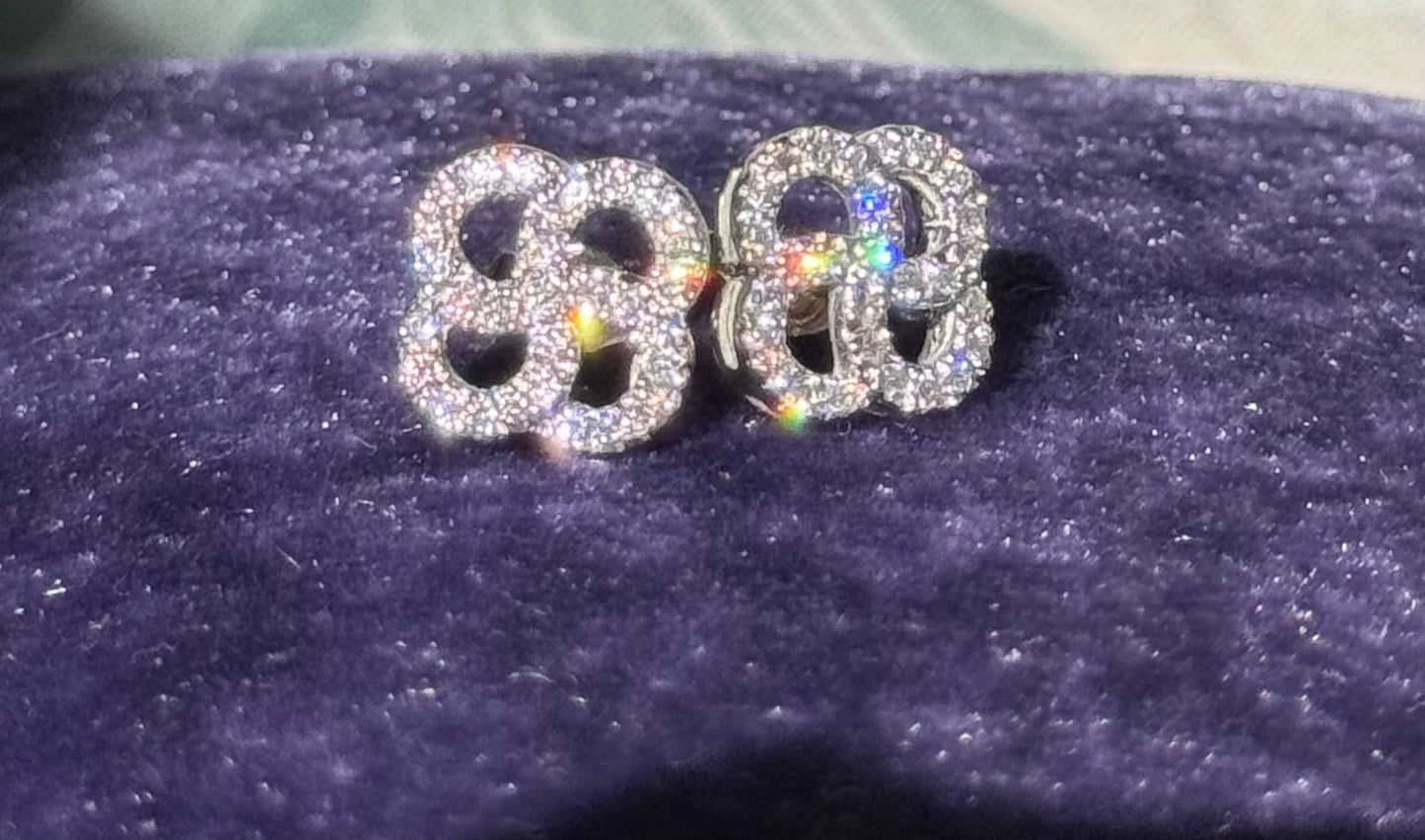 14k diamond Quatrefoil Necklace & Earrings