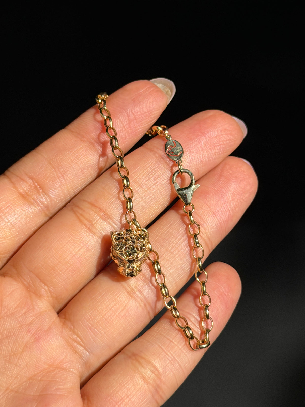 14k panther head oval link bracelet by Effy
