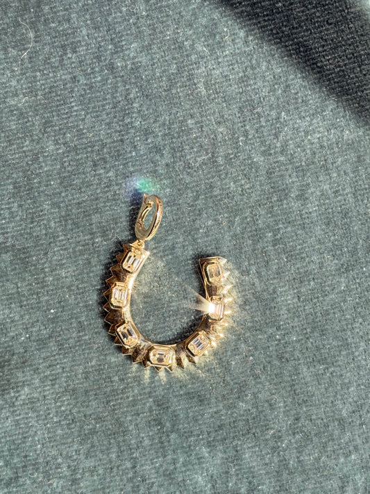 14k 0.64tcw horseshoe diamond charm