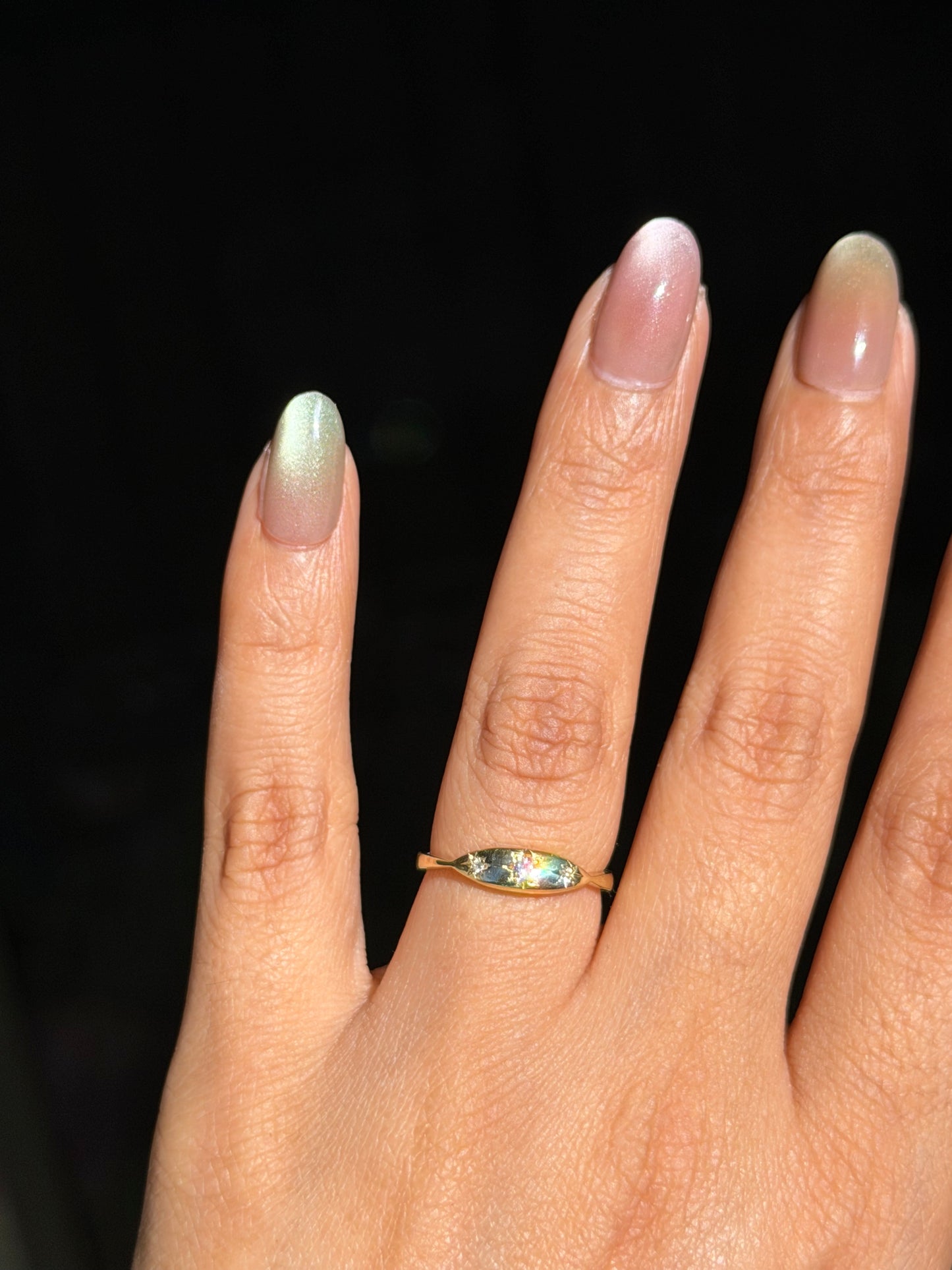 18k  Hand engraved Stars with natural diamonds