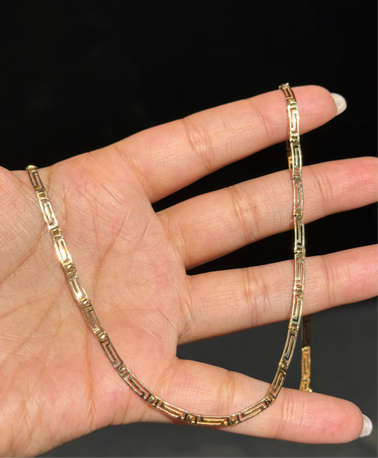 Vintage  14k Greekkey scalloped necklace 🏺