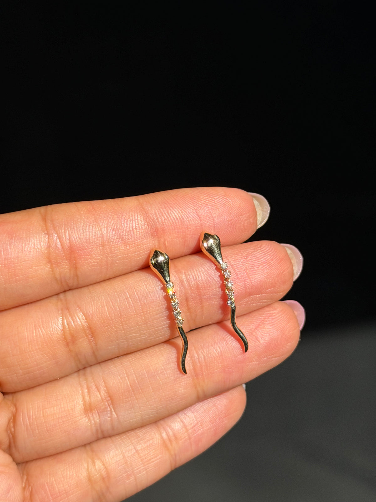 14k articulated snake earrings ✨