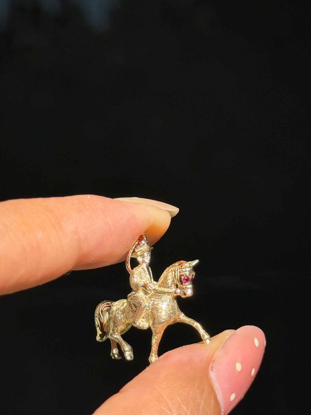 14k 3D horse charm