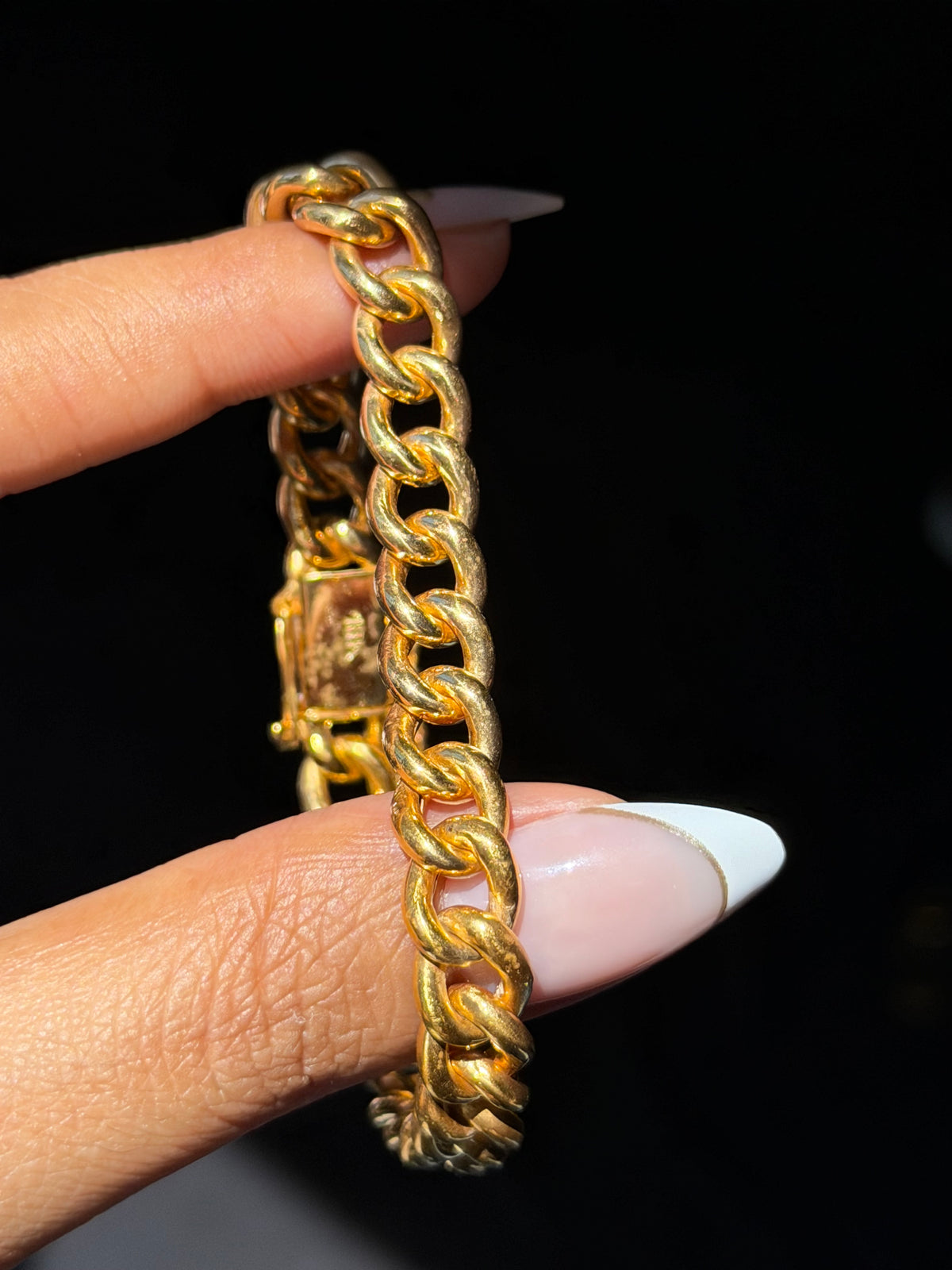 vintage 18k rounded curb bracelet
