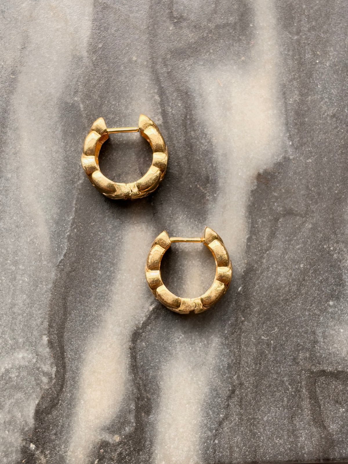 14k Chubby Huggies ✨