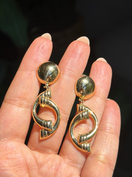 Vintage 1970ś 14k omega back drop earrings ✨
