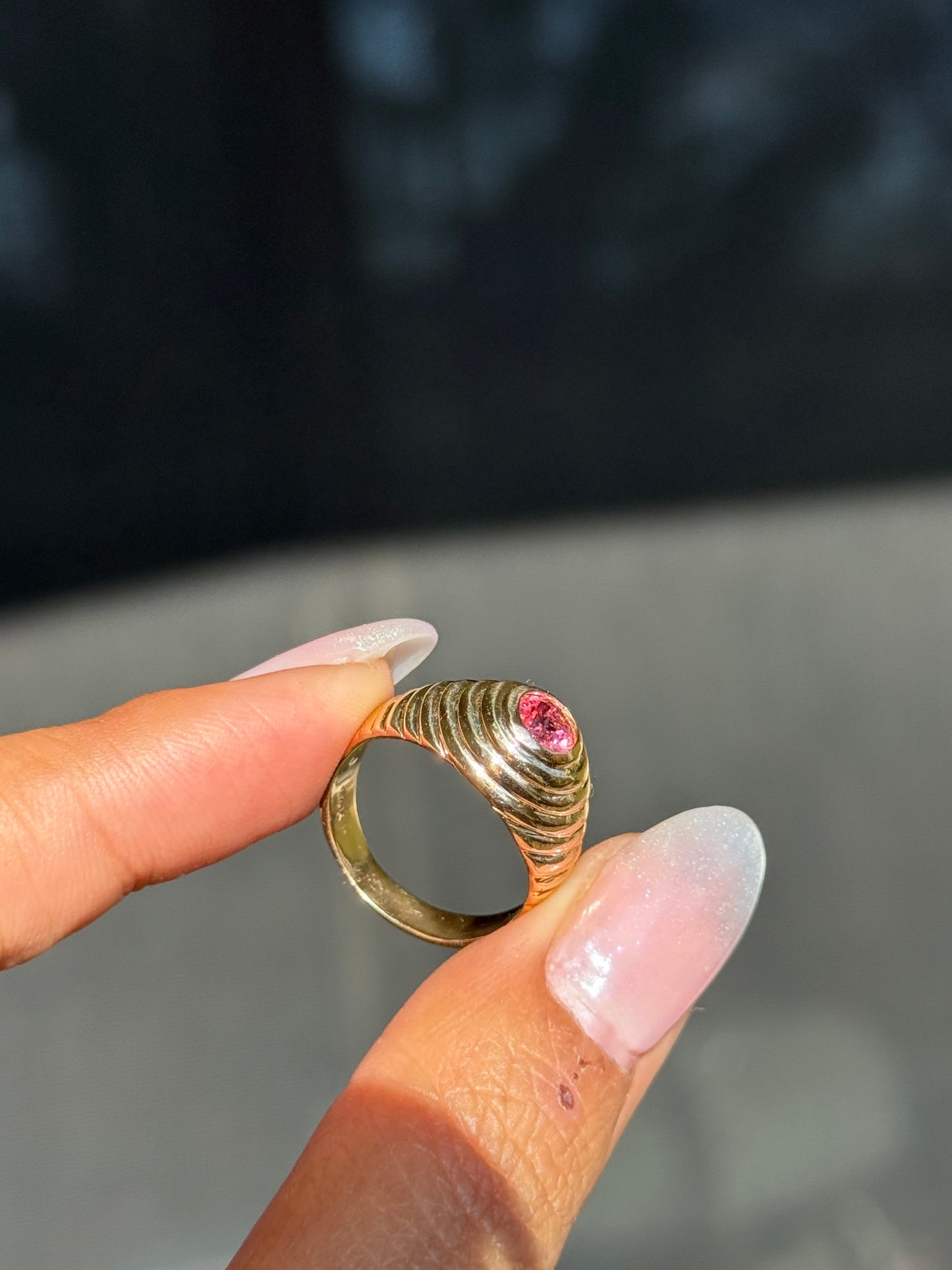 14k vintage ribbed pink tourmaline ring