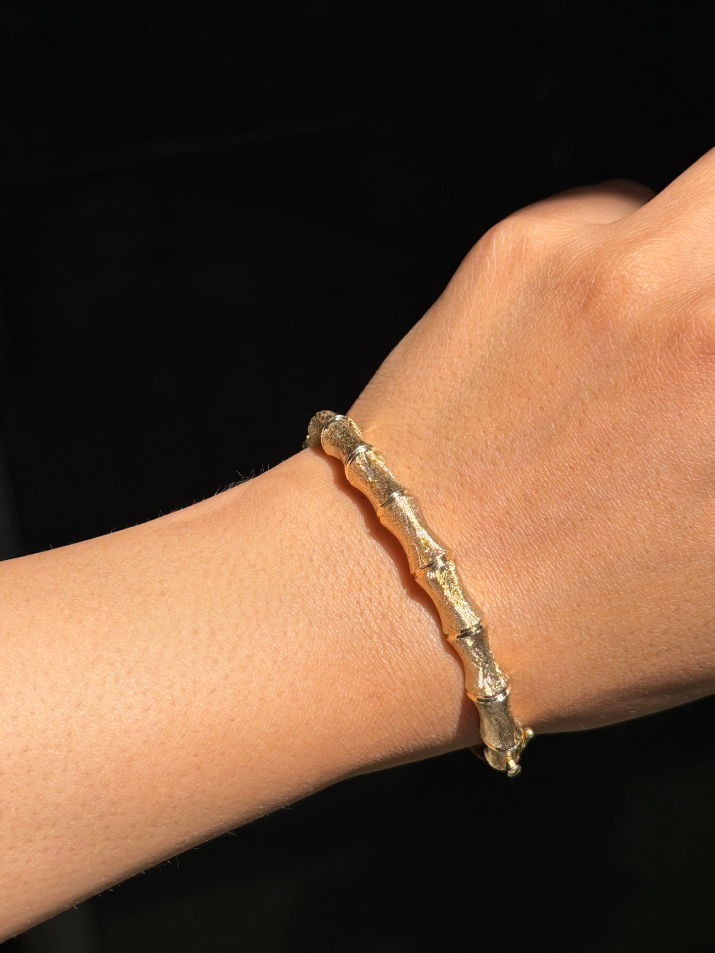 14k Bamboo hinged bangle ✨
