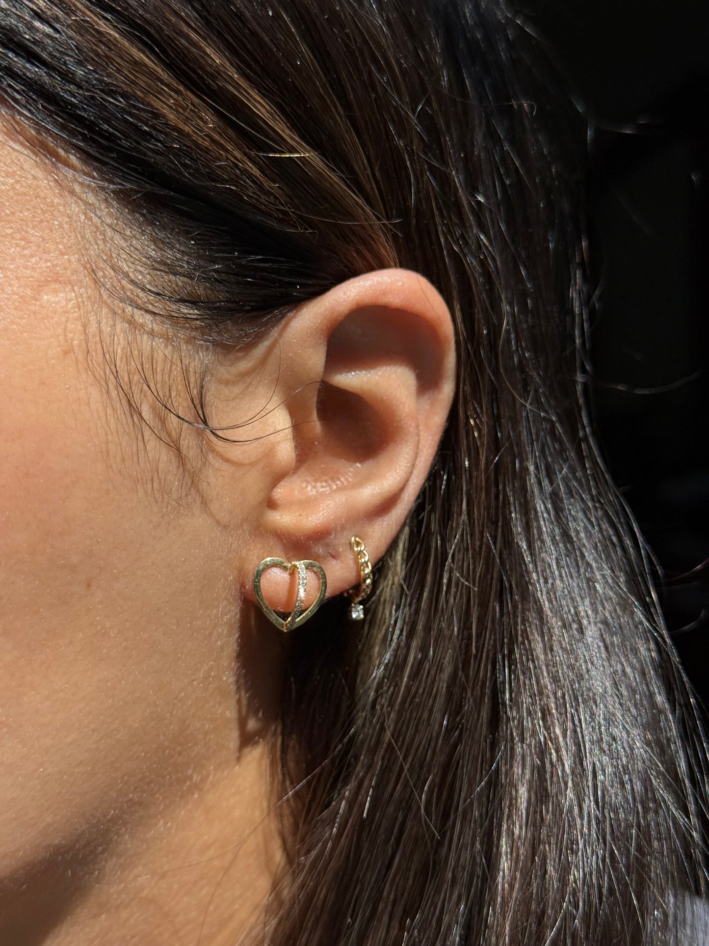 14k  diamond  Heart earrings