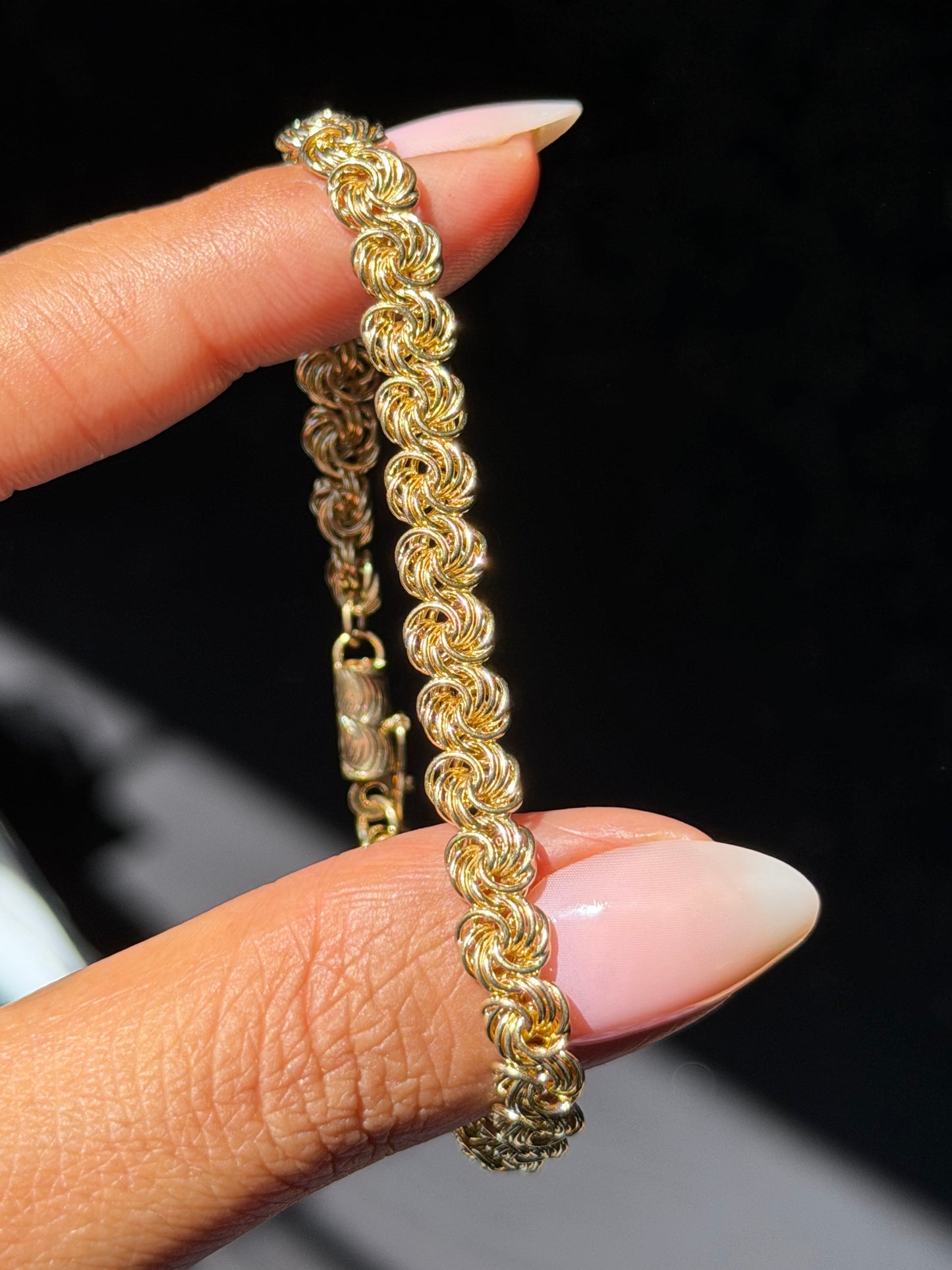 14k Rosetta link bracelet ✨